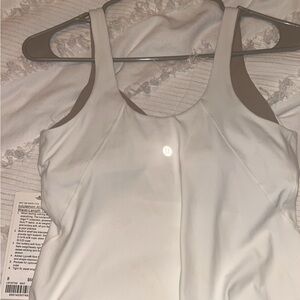 White wunder tank from lulu brand new, tags on!